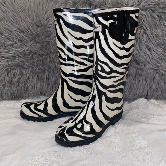 FY fashionable stylish zebra print rain boots - Picture 2 of 11
